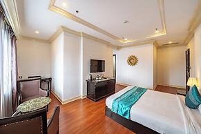 IBIZA Riverfront Da Nang Hotel