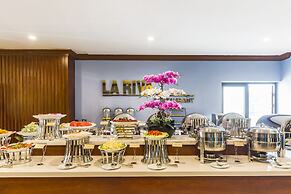 IBIZA Riverfront Da Nang Hotel