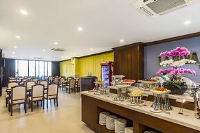 IBIZA Riverfront Da Nang Hotel