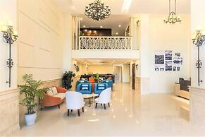 IBIZA Riverfront Da Nang Hotel