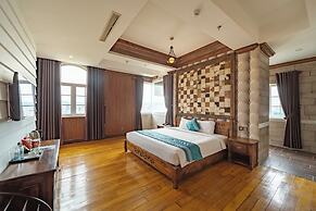 IBIZA Riverfront Da Nang Hotel
