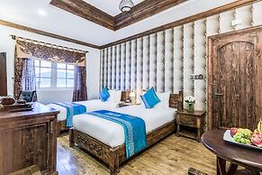 IBIZA Riverfront Da Nang Hotel