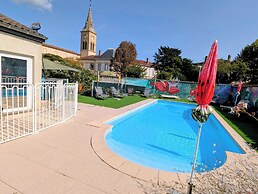 Moodz Hotel
