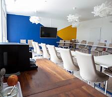 Moodz Hotel