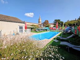 Moodz Hotel