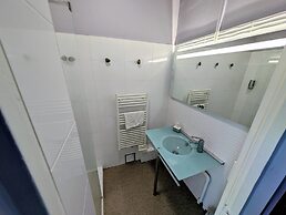 Moodz Hotel