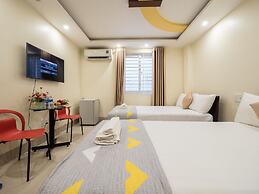 Johnny Hotel