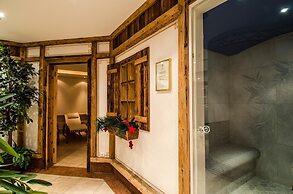 Hotel Daniel
