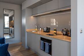 Hiding Space - Trim Street Apartments