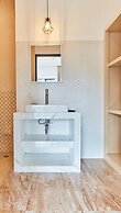 Echo Beach House 38