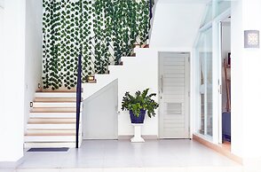 Echo Beach House 38