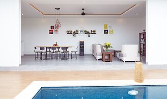 Echo Beach House 38