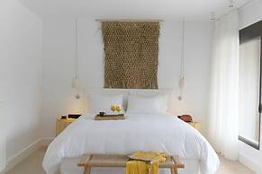 Amantes Villas and Suites