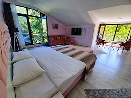 KADİFELİ KONAK OTEL