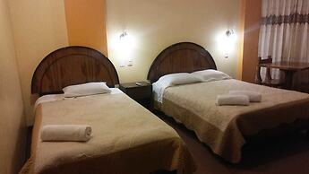 Samary Hostel