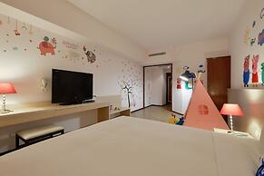 Hu house