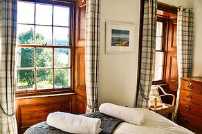 Old Kilmun House