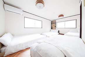 NexStay HOUSE Osaka West