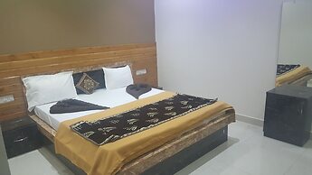 Royal Resort