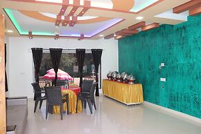 Royal Resort