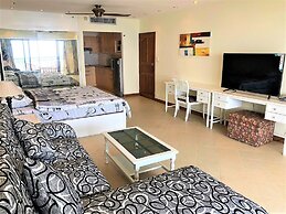 Metro Jomtien Condotel - Sleeps 2