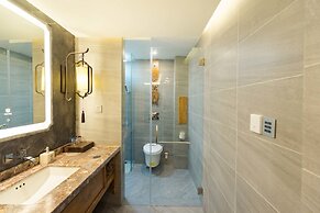 Lijiang Zen Garden Hotel