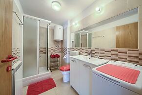 Apartments Six
