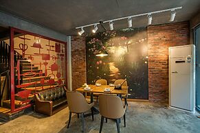 Wuyishan Ancient Street No.3 Tea Inn
