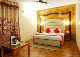 Hotel Neha Palace