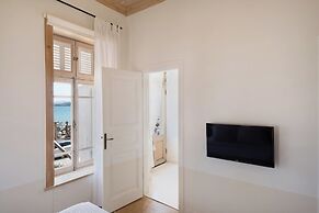 Nars Ilica Hotel Beach