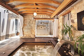Nars Ilica Hotel Beach
