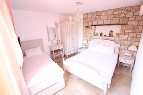 Galya Otel Alacati