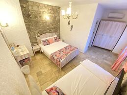 Galya Otel Alacati