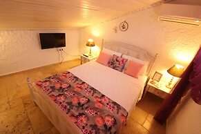 Galya Otel Alacati