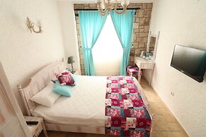Galya Otel Alacati
