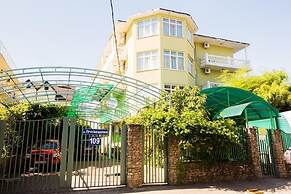 Oliviya Guest House