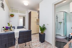 Dany Apartments