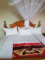 Pope Paul V1 Memorial Hotel