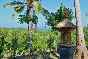 Atuh Forest Cottage