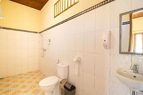 Batang Golden Hills Villa