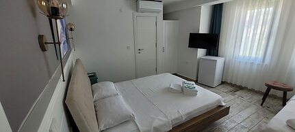 Tenes Otel