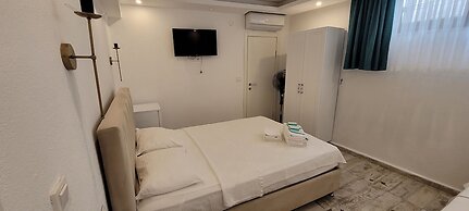 Tenes Otel