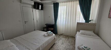 Tenes Otel
