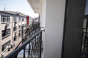 Eliza Hotel
