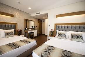 Eliza Hotel