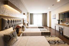 Eliza Hotel