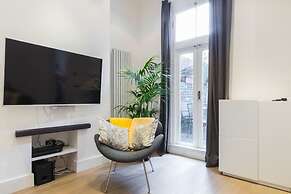 Modern stylish and luxurious 1 bed flat