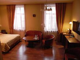 Hotel Kamerdiner