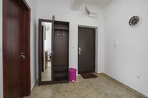 One bedroom M Rozino