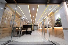 Hotel One up